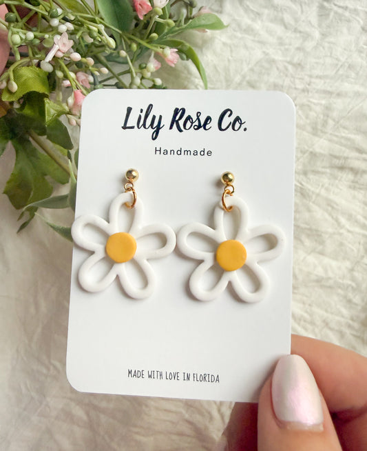 White Daisies Earrings